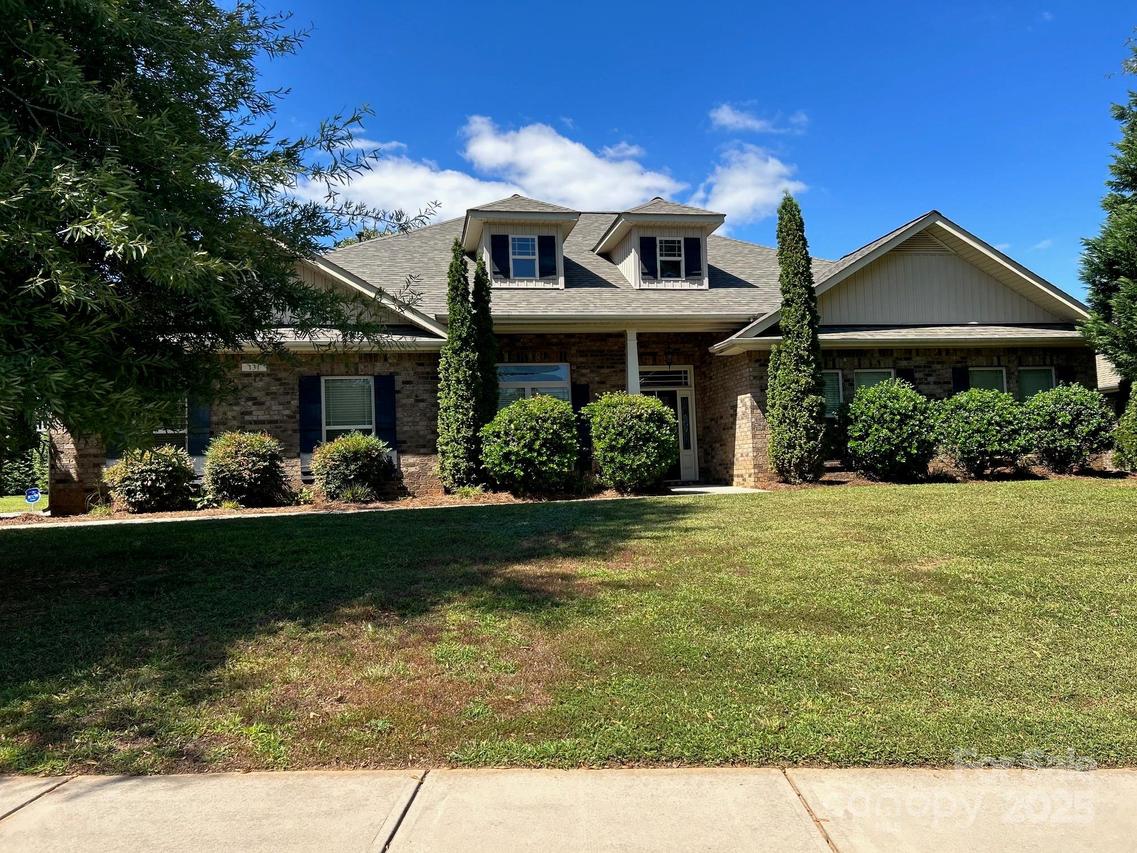 131 Water Ski Dr., Statesville, NC 28677