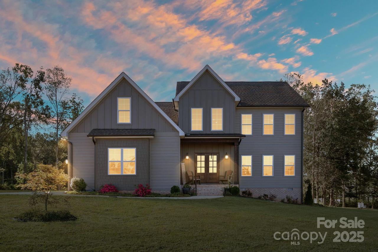 118 Arrendal Ct., Mocksville, NC 27028