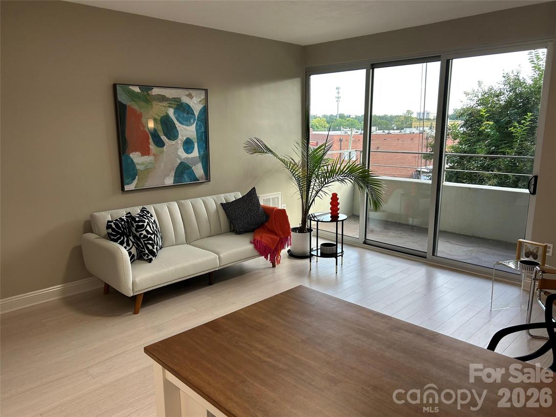 1300 Reece Rd. #300, Charlotte, NC 28209