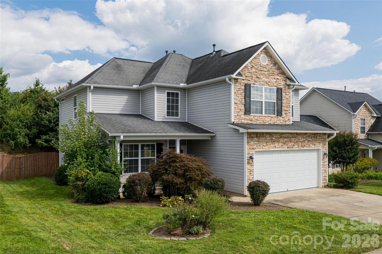 163 Yadkin Rd., Fletcher, NC 28732