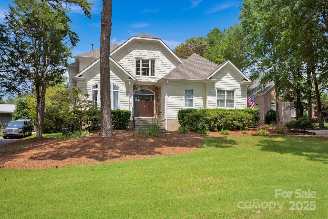 19577 Meta Rd., Cornelius, NC 28031