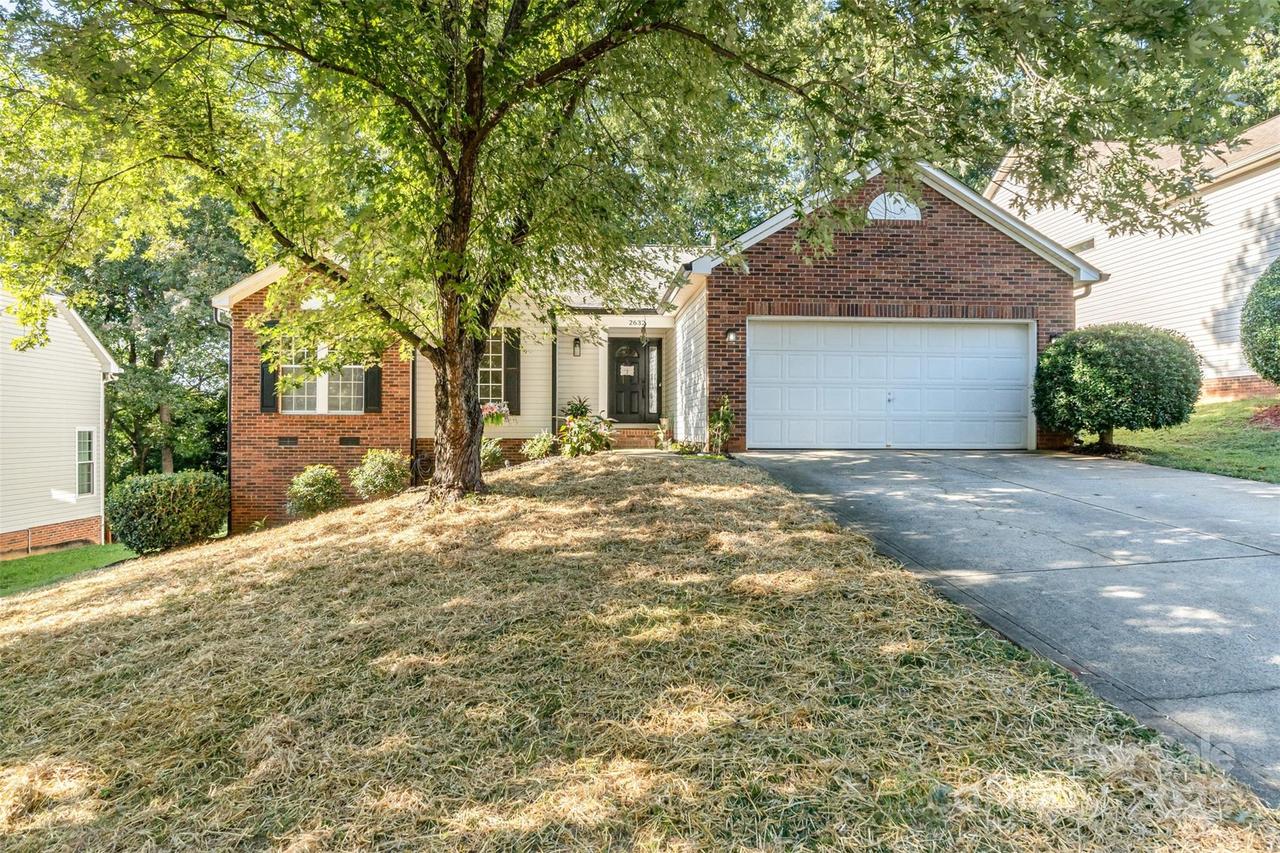 2632 Yarrow Rd., Charlotte, NC 28213