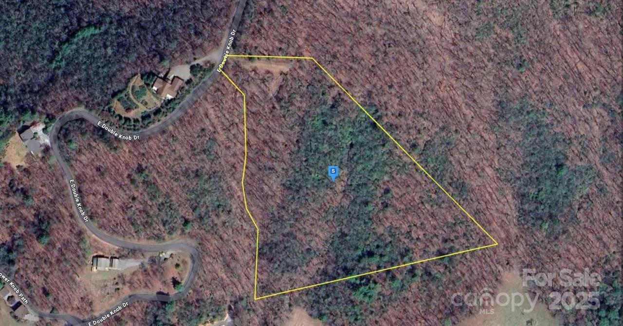 668 E Double Knob Dr., Hayesville, NC 28904