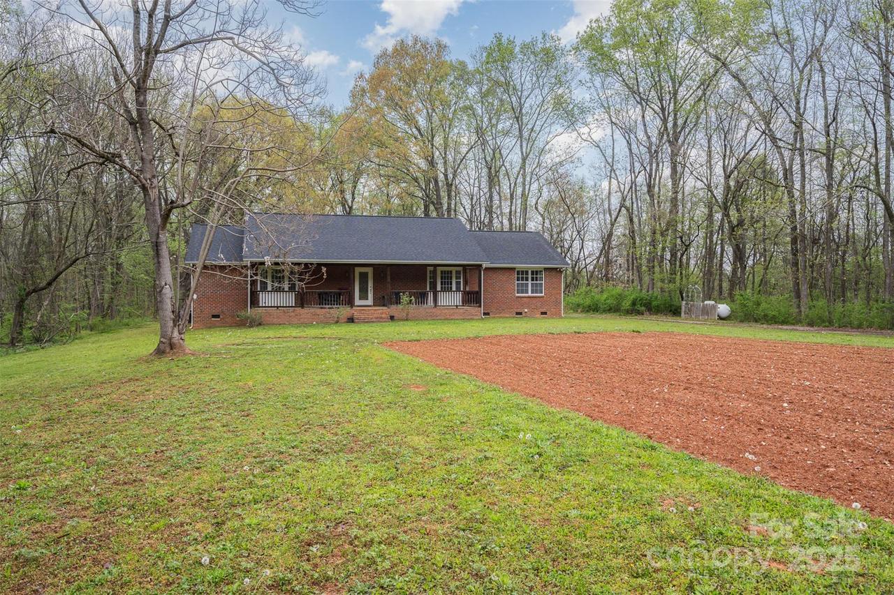 3720 Lanes Creek Rd., Marshville, NC 28103