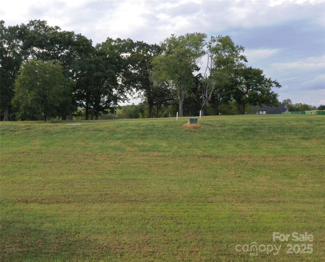 2627 Vista Ln., Conover, NC 28613