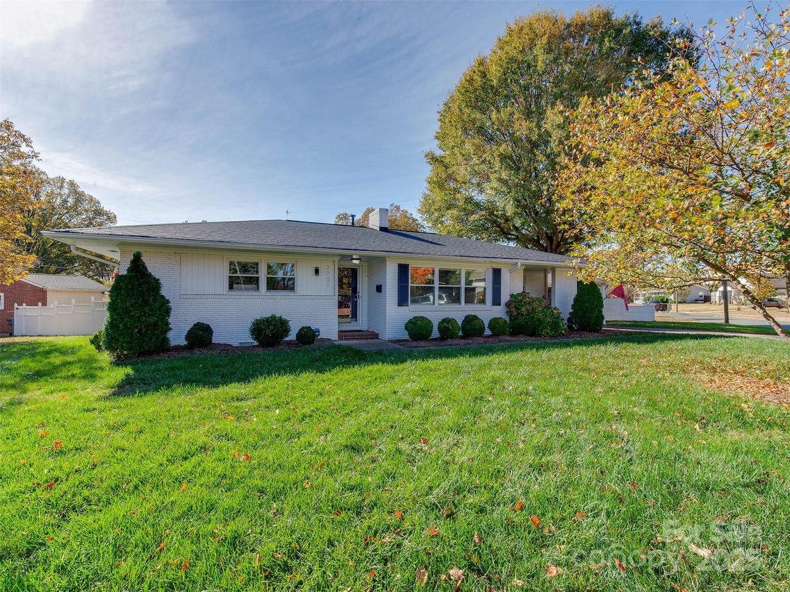 3701 Conway Ave., Charlotte, NC 28209