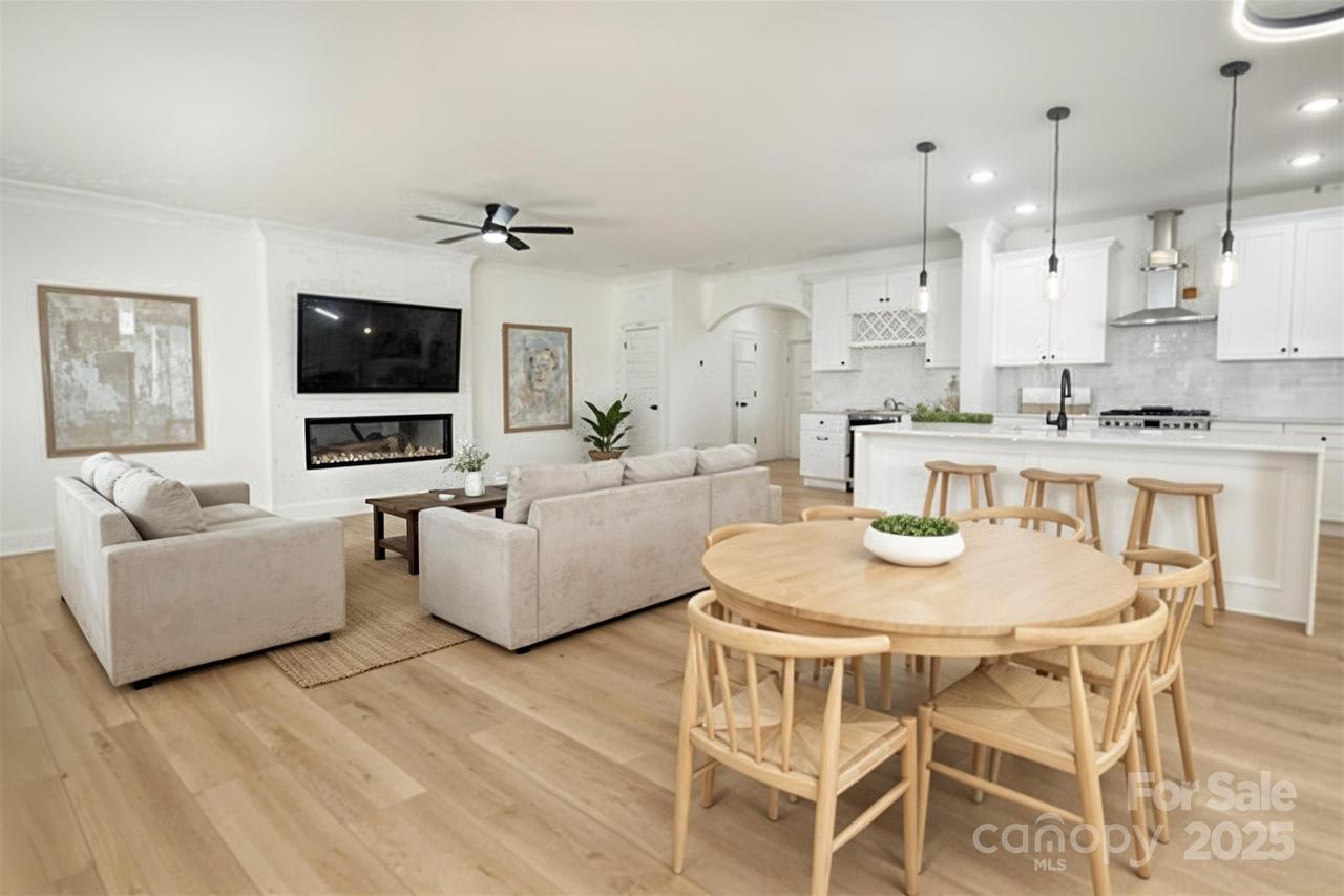 8315 Adrian Ct., Charlotte, NC 28270