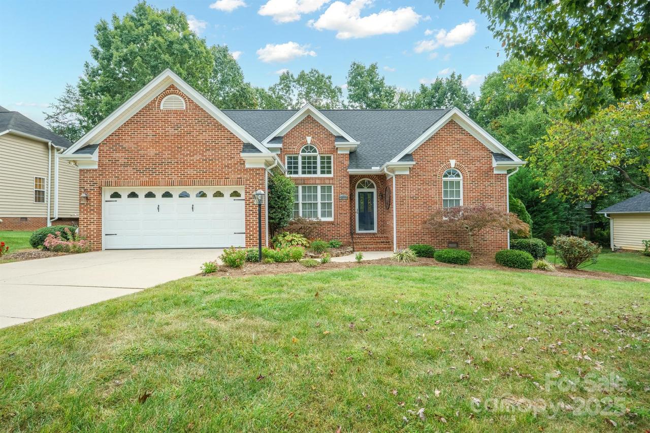 1522 35th Ave., Hickory, NC 28601