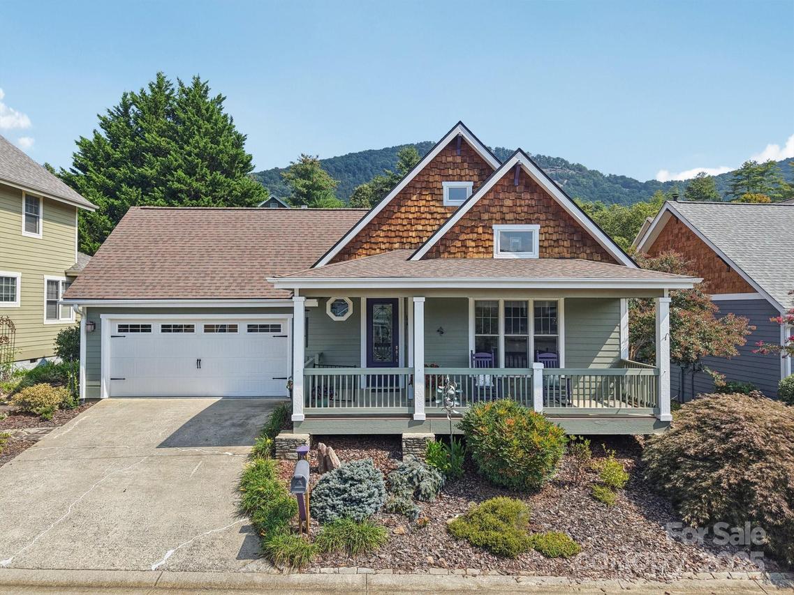 5 Olde Cottage Ln., Asheville, NC 28803