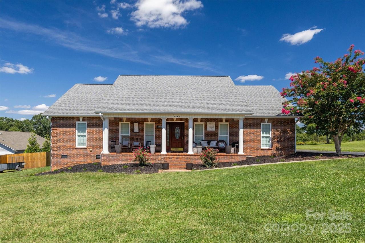2553 Genes Loop, Morganton, NC 28655