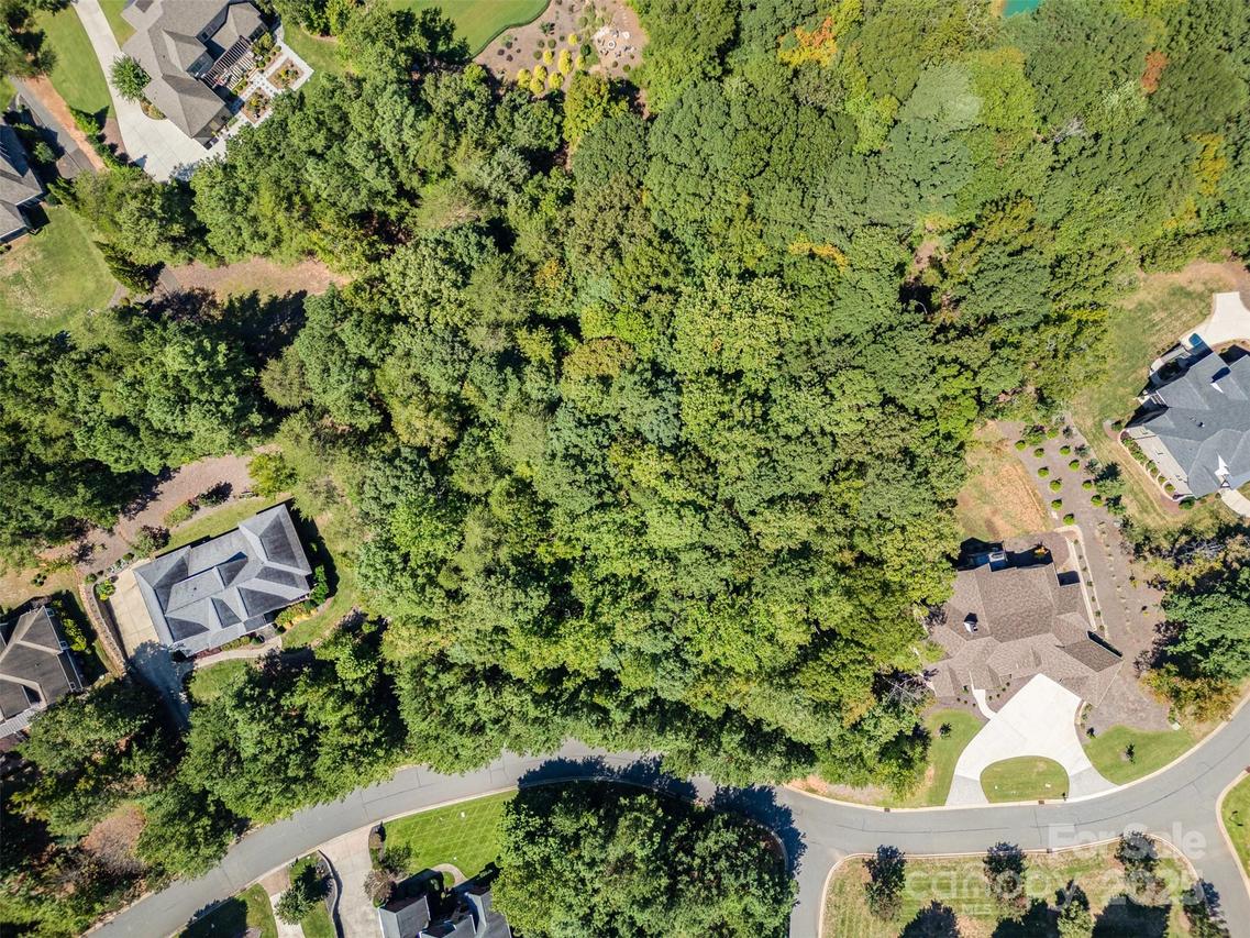 3200 Lake Pointe Dr., Belmont, NC 28012