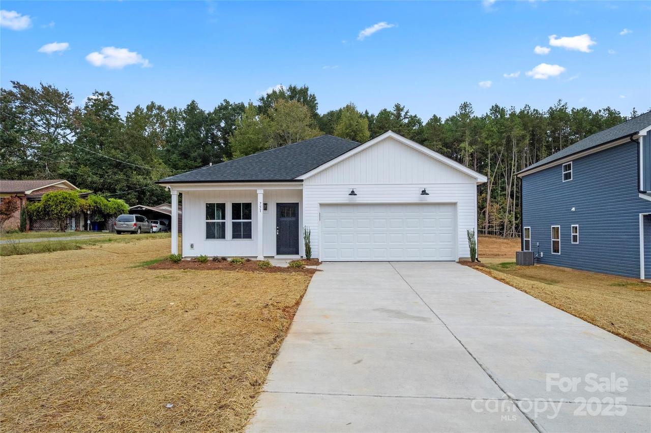 706 Leazer St. #1, Kannapolis, NC 28081