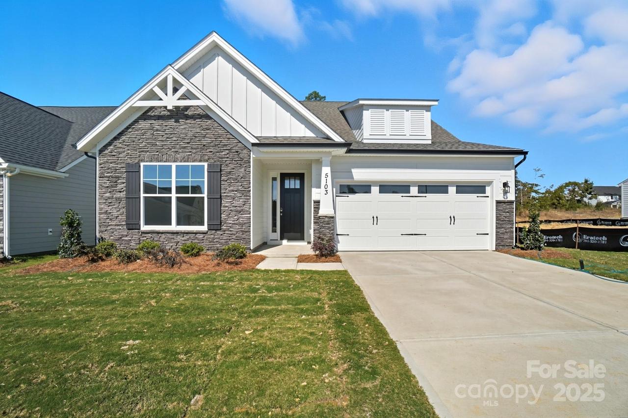 5103 Raging Creek Dr., Indian Trail, NC 28079