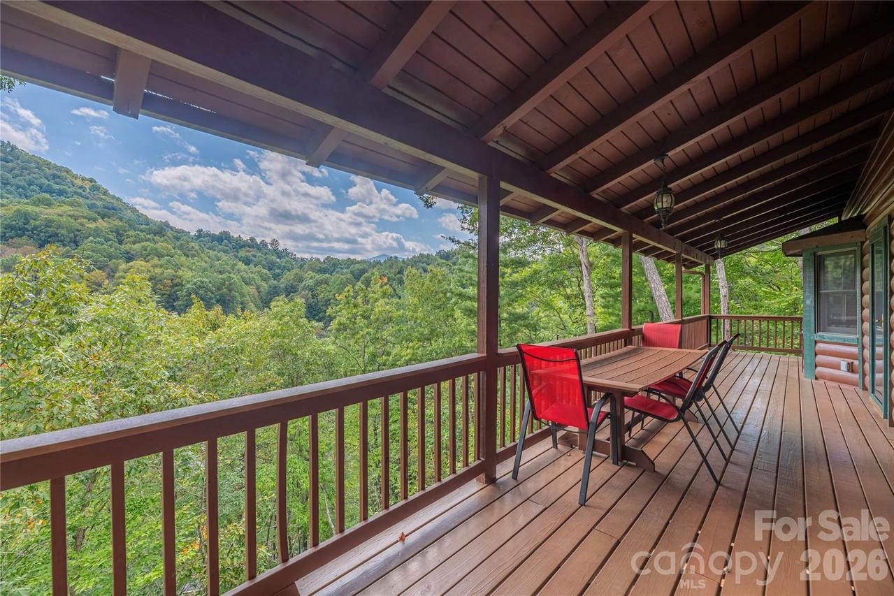 235 Timucua Tr., Waynesville, NC 28786