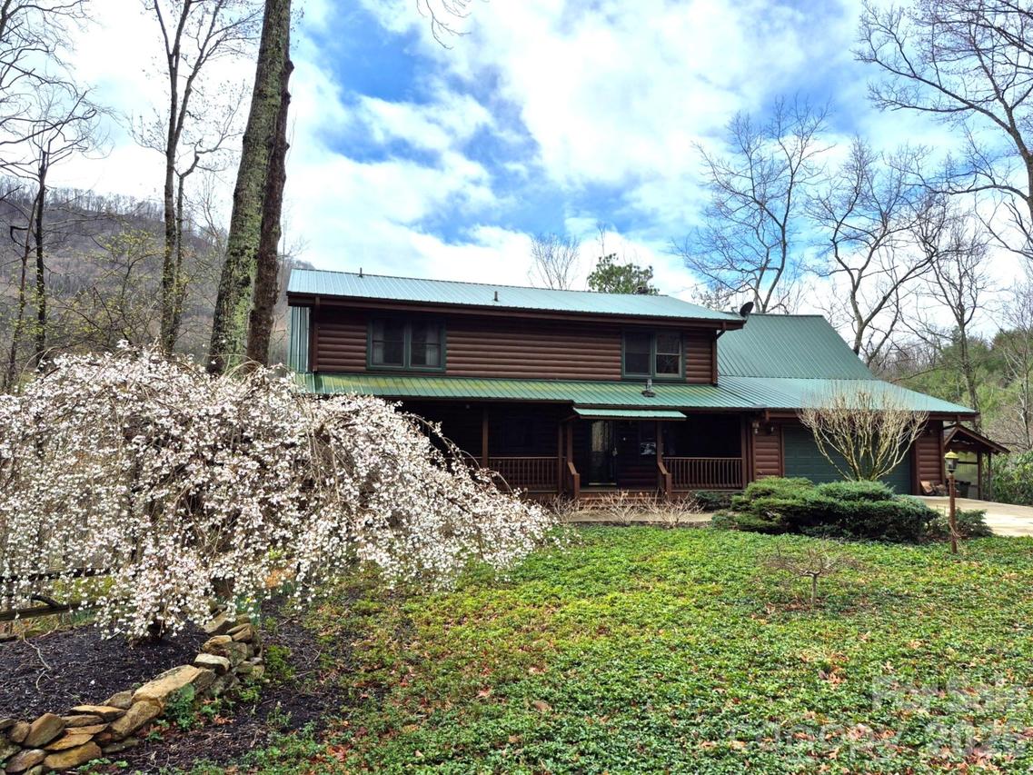 235 Timucua Tr., Waynesville, NC 28786