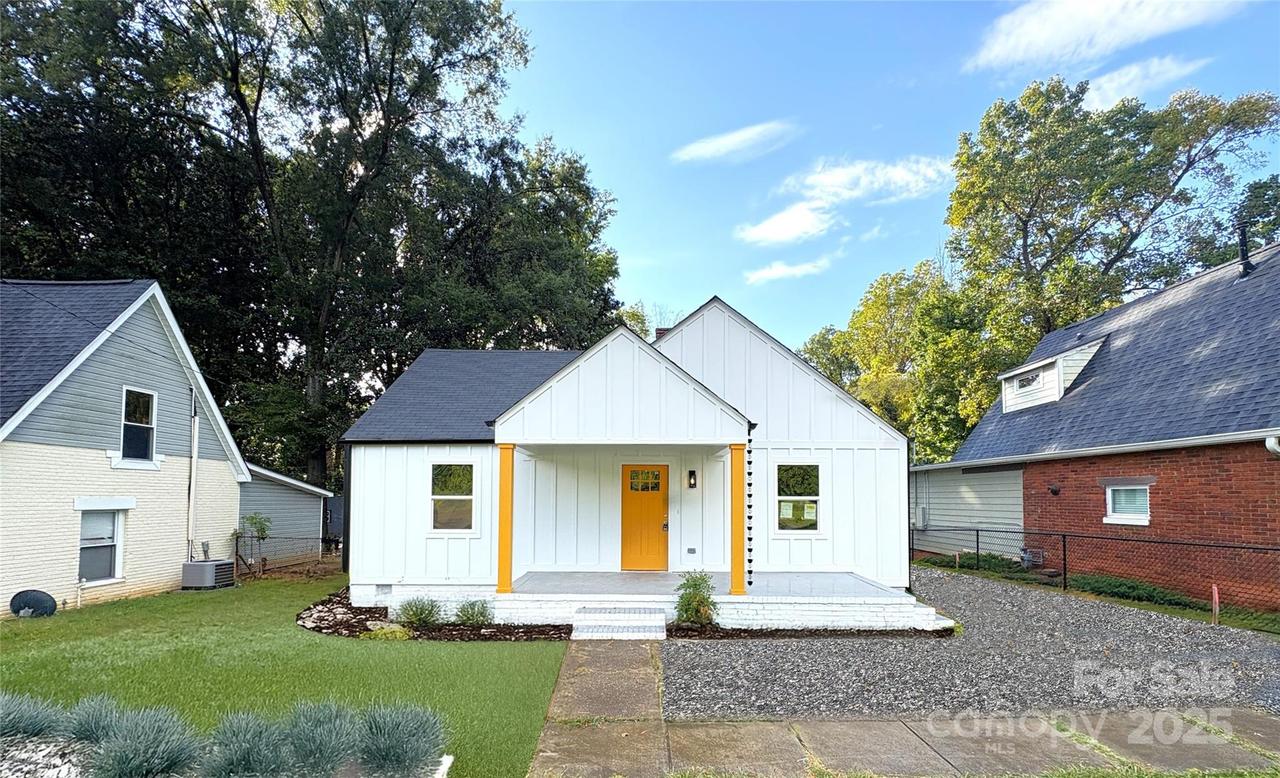1222 Edgewood Rd., Charlotte, NC 28208