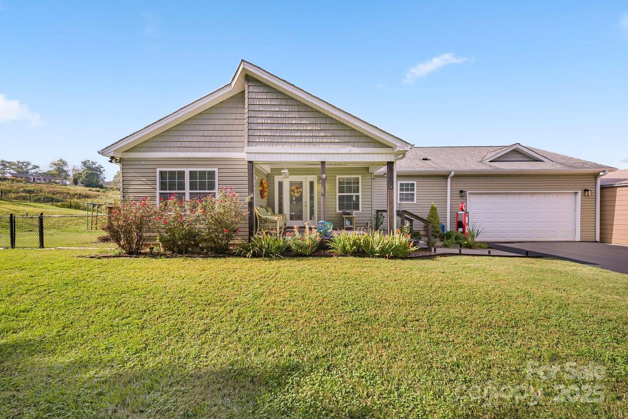 605 Newfound Rd., Leicester, NC 28748