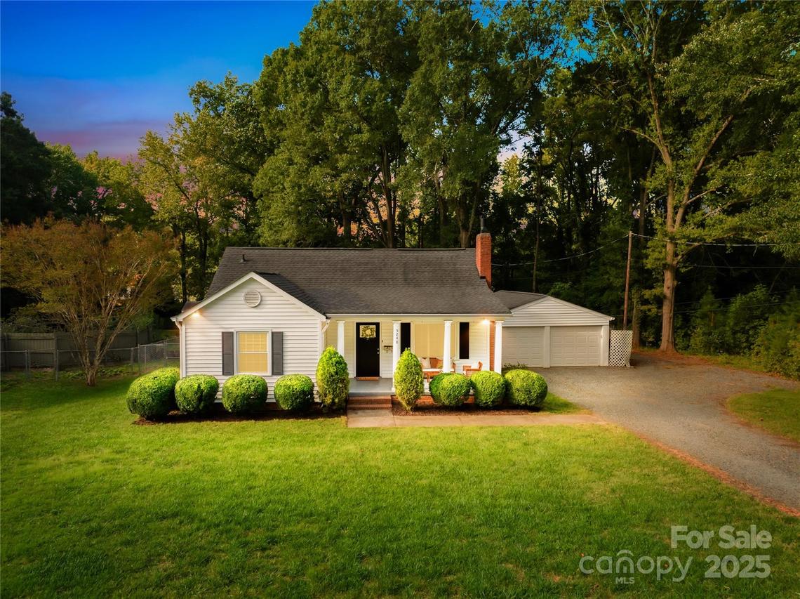 5248 Auburndale Rd., Charlotte, NC 28205