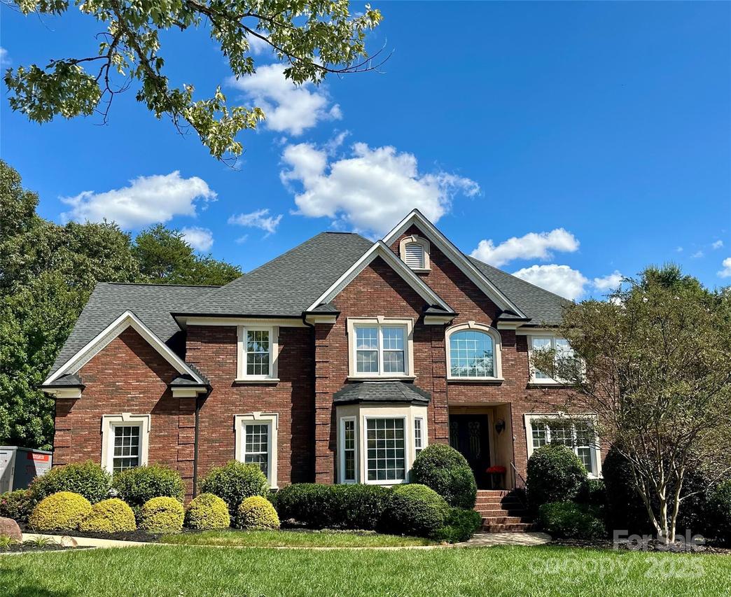 9231 Sanger Ct., Harrisburg, NC 28075