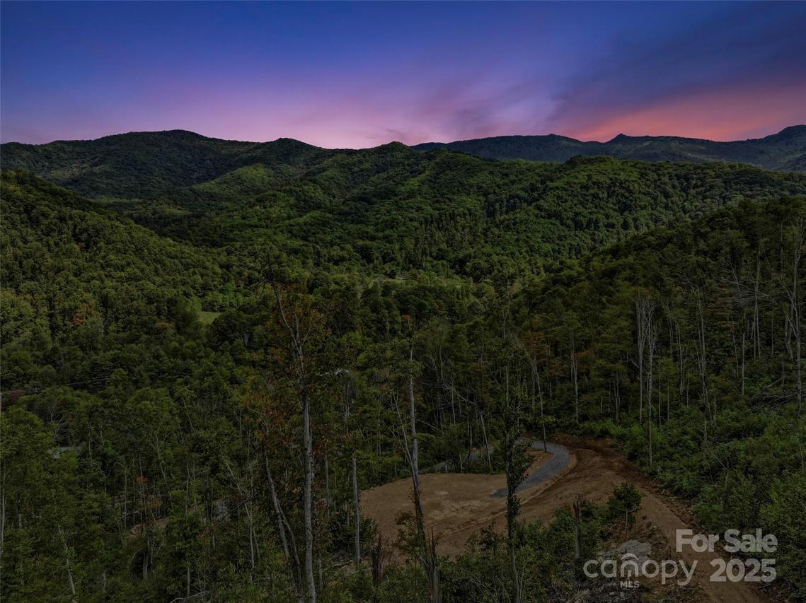 0000 Cattail Creek Rd., Burnsville, NC 28714