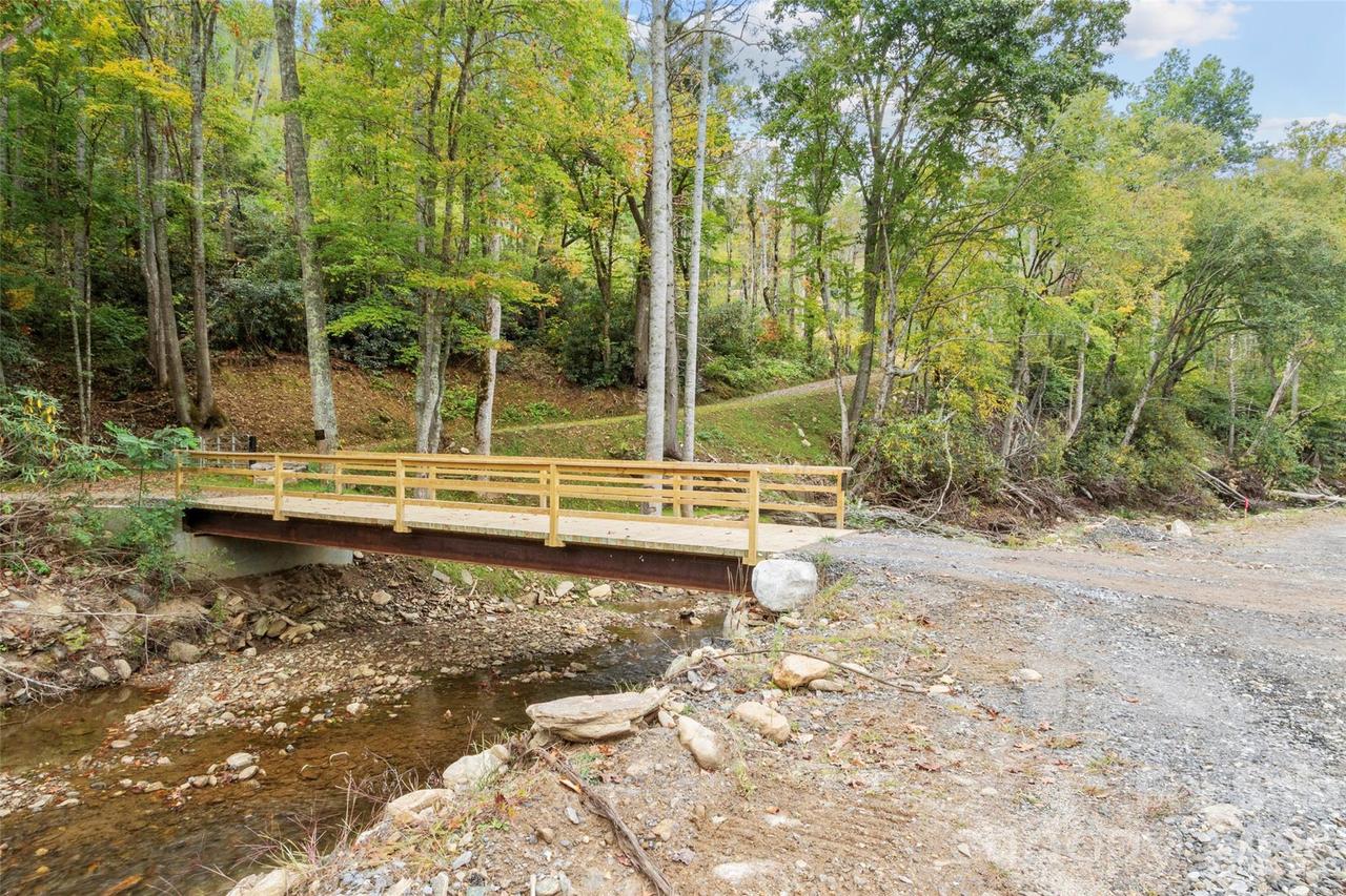 0000 Cattail Creek Rd., Burnsville, NC 28714