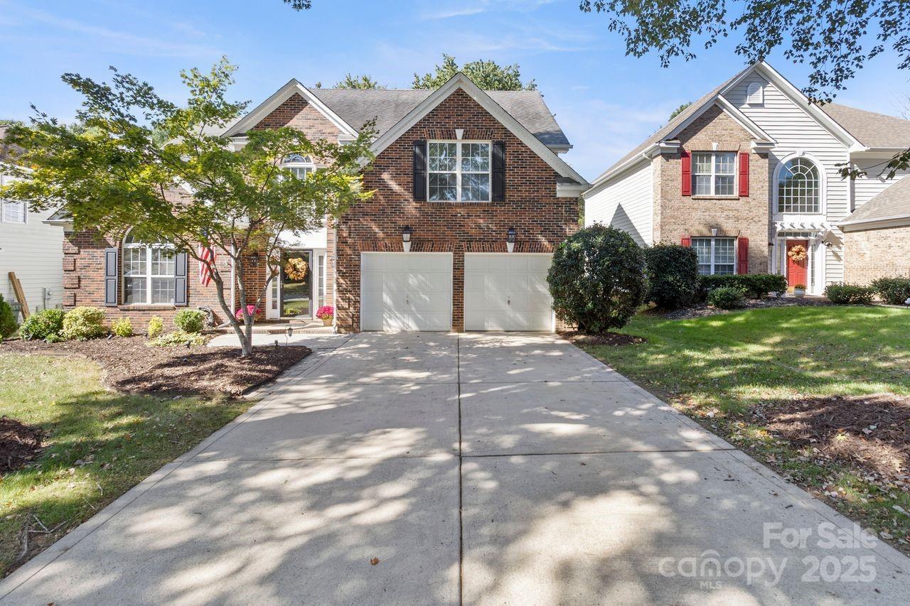 16203 Hollingbourne Rd., Huntersville, NC 28078