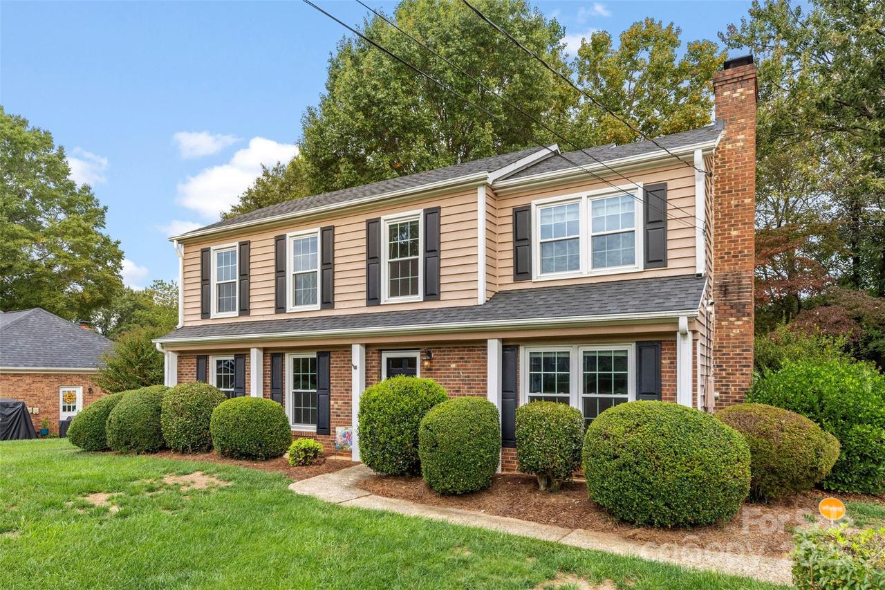 3710 Gardner Park Dr., Gastonia, NC 28054