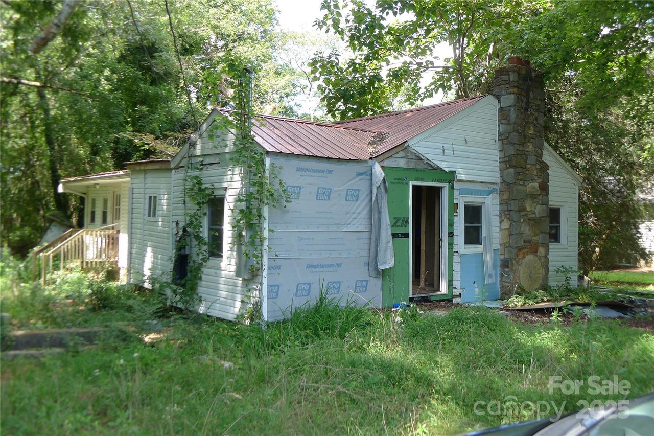 115 N Arlington Ave. #28-33, 65-70, Jonesville, NC 28642