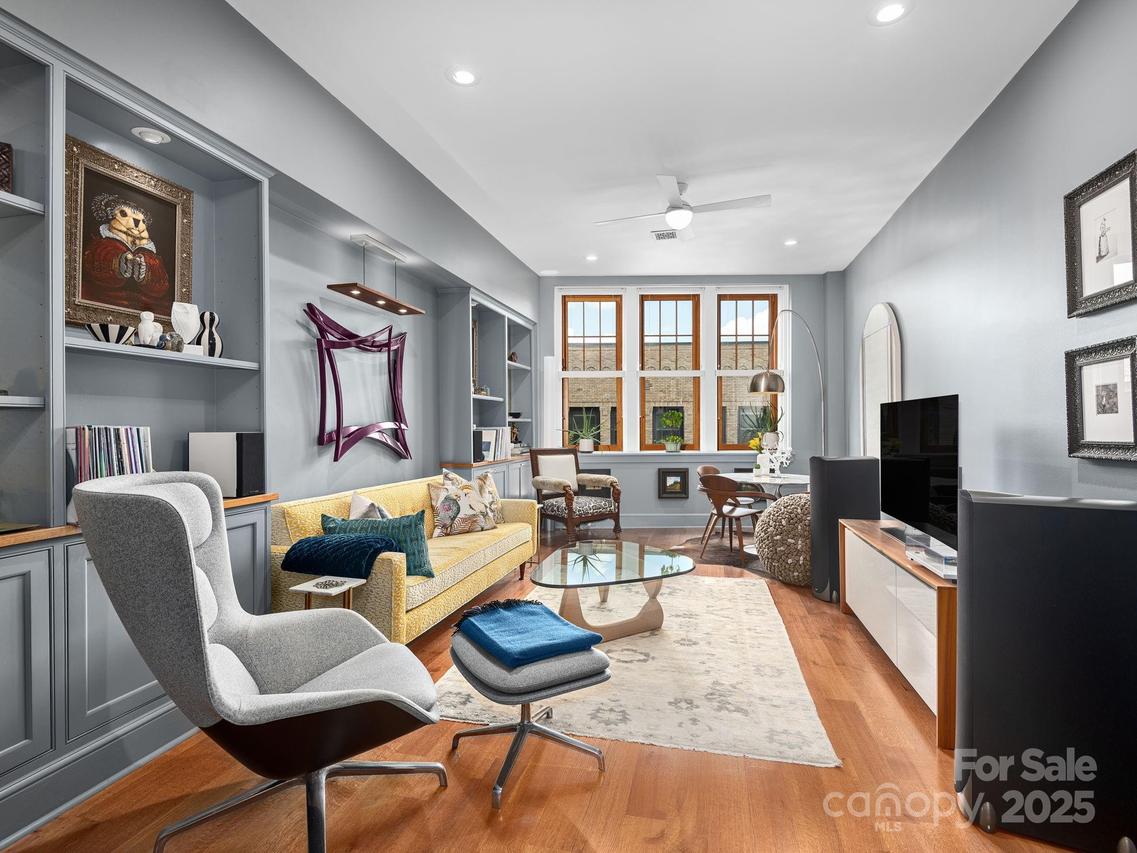 60 Haywood St. #3A, Asheville, NC 28801