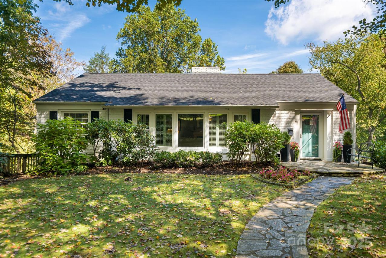 21 Maywood Rd., Asheville, NC 28804