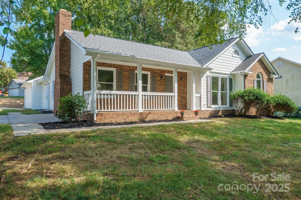 8122 Cadmium Ct., Charlotte, NC 28215