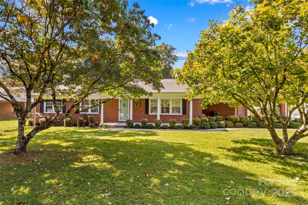 158 Jane Sowers Rd., Statesville, NC 28625