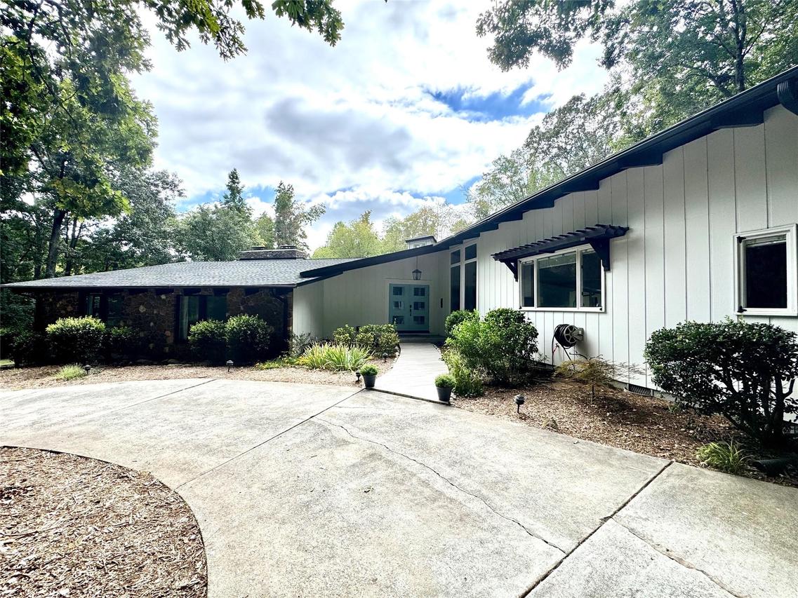 704 Baron Rd., Waxhaw, NC 28173