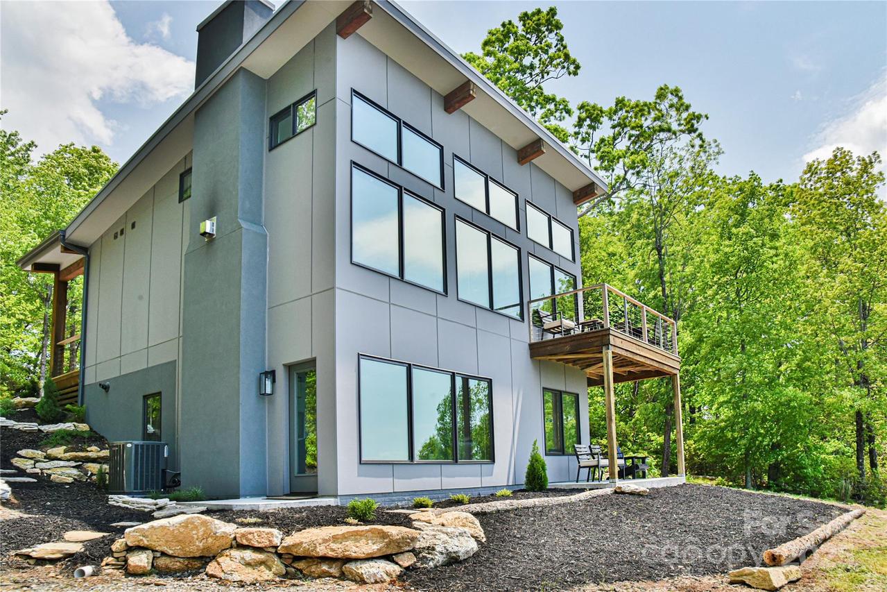 41 High Cliffs Tr., Black Mountain, NC 28711