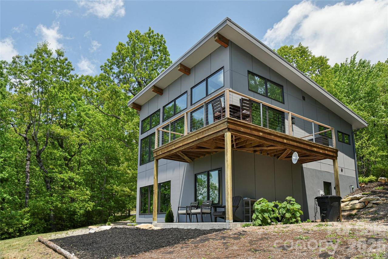 41 High Cliffs Tr., Black Mountain, NC 28711
