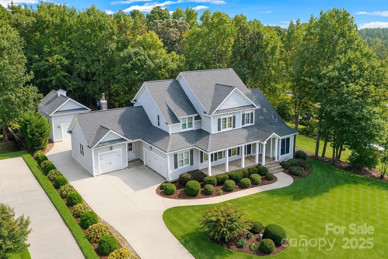 156 Bay Shore Loop, Mooresville, NC 28117