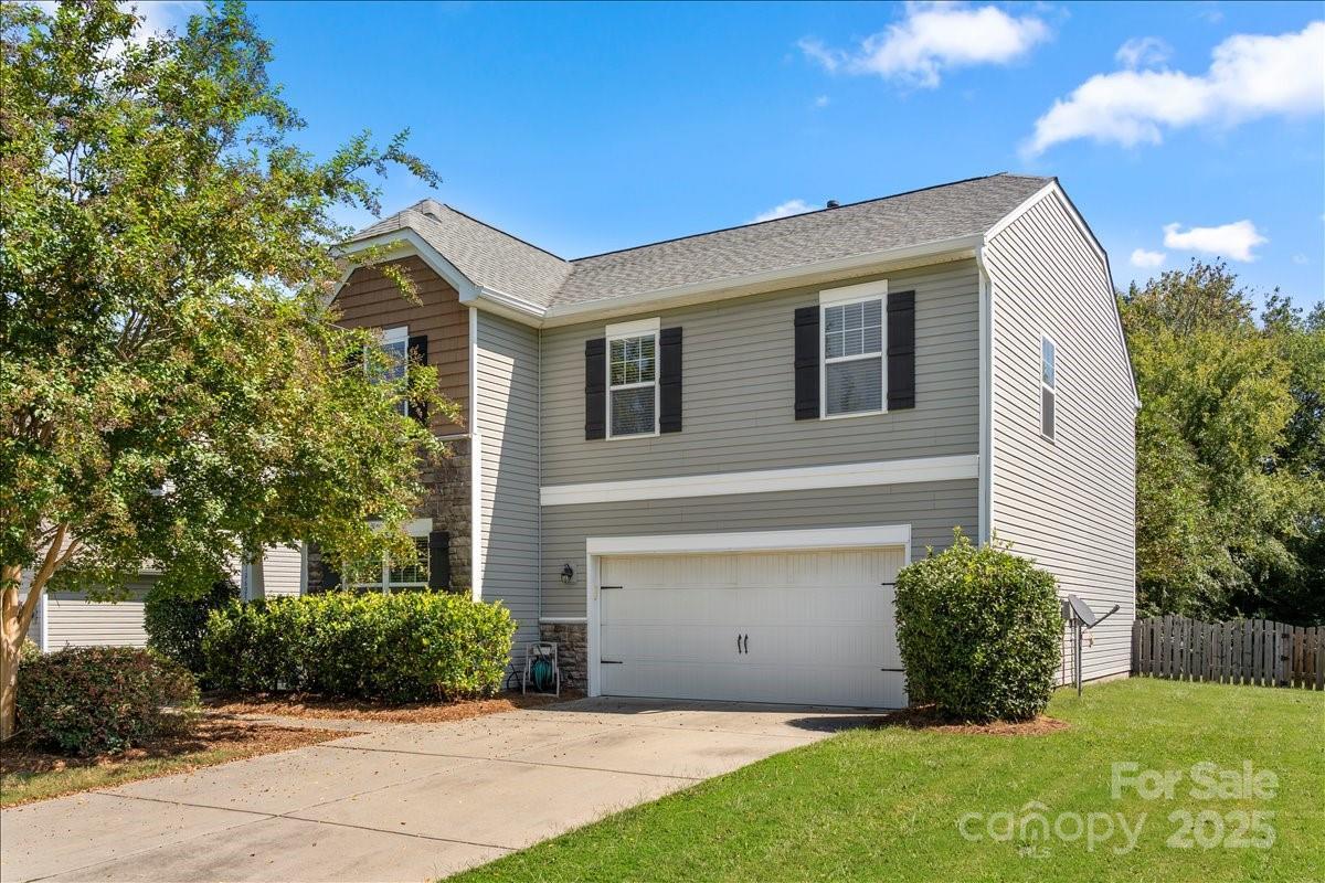 13623 Sunrise View Dr., Charlotte, NC 28278