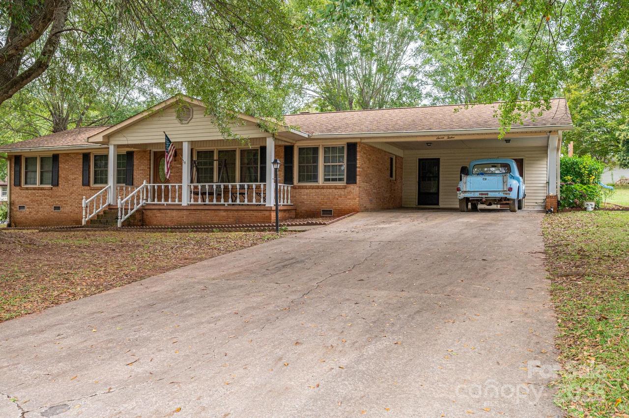 712 Maynard St., Shelby, NC 28152