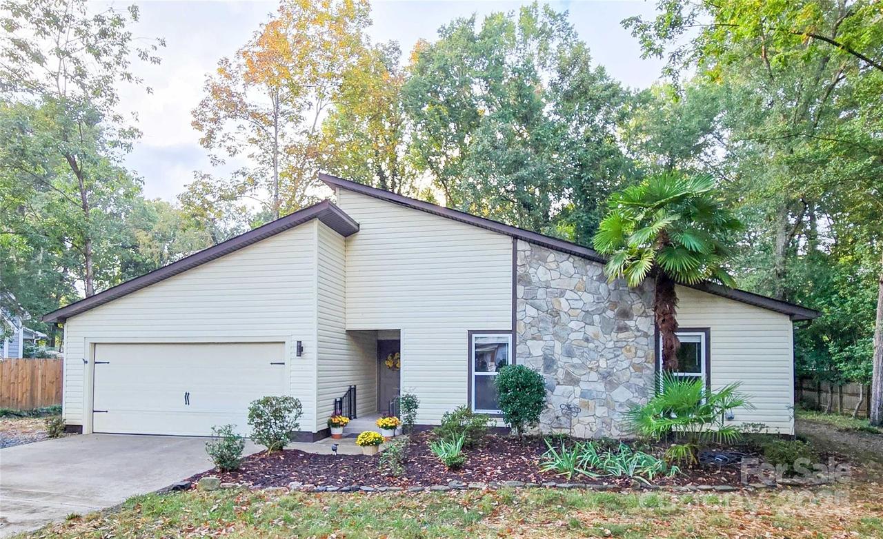 3716 Bon Rea Dr., Charlotte, NC 28226