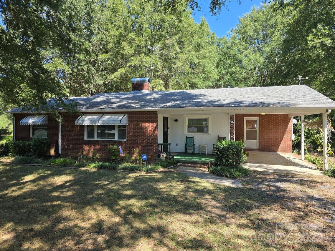 517 Maske Rd., Mount Gilead, NC 27306