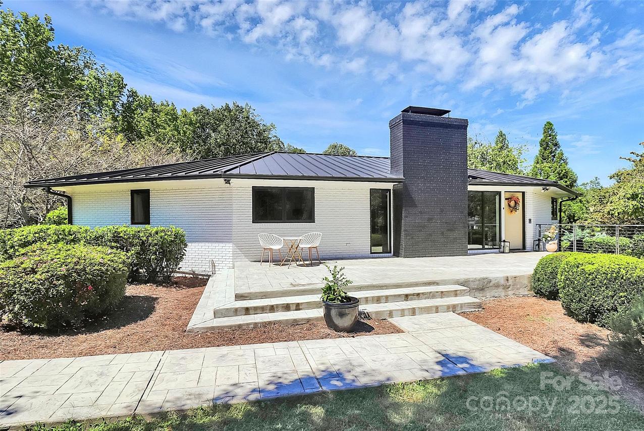 205 Wescot Dr., Concord, NC 28027