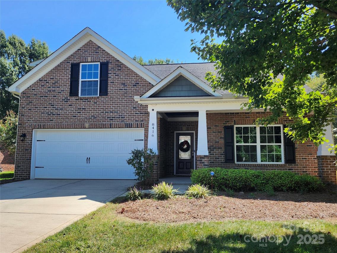 8416 Olde Stonegate Ln., Mint Hill, NC 28227