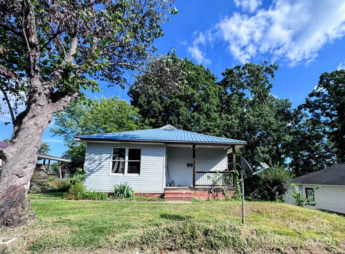 19 Thole St., Marion, NC 28752