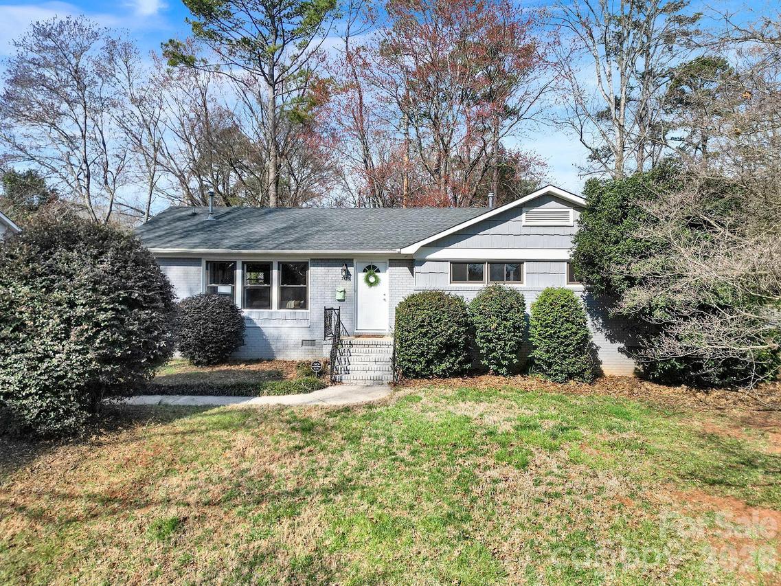 7424 Watercrest Rd., Charlotte, NC 28210