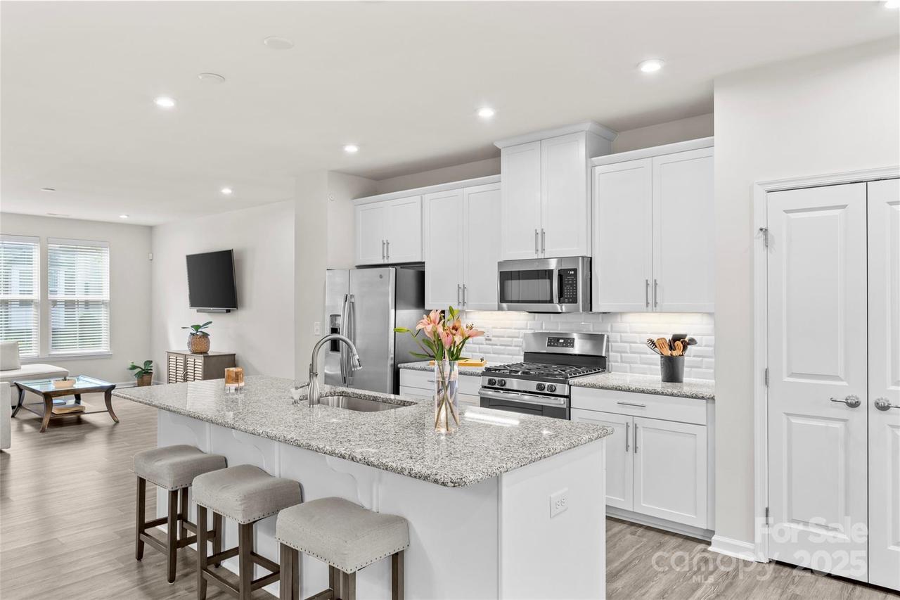 12729 Glowing Peak Rd., Huntersville, NC 28078