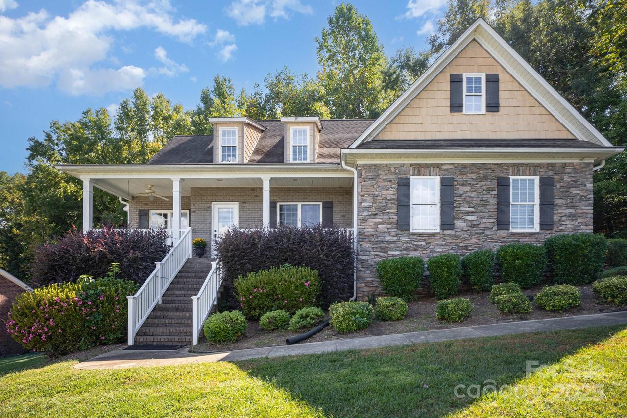 2509 Sandlewood Dr., Gastonia, NC 28054