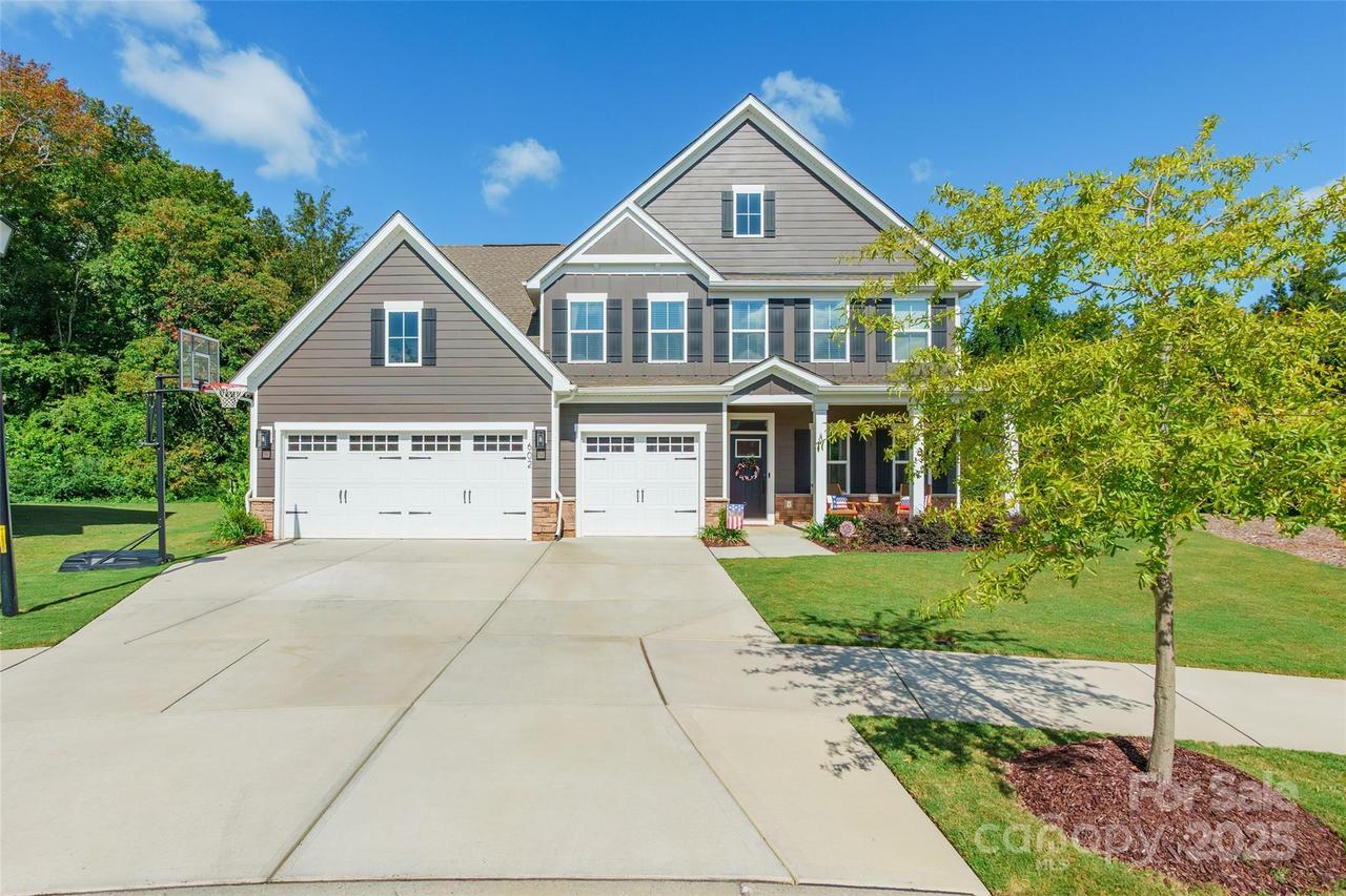 602 Dogwood Creek Ln., Indian Trail, NC 28079