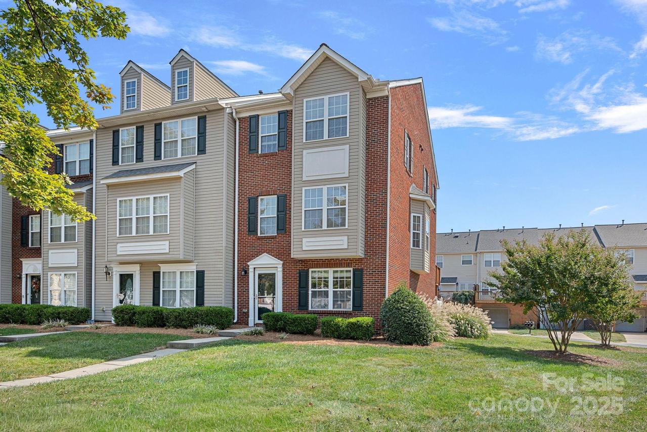 9204 Washam Potts Rd., Cornelius, NC 28031