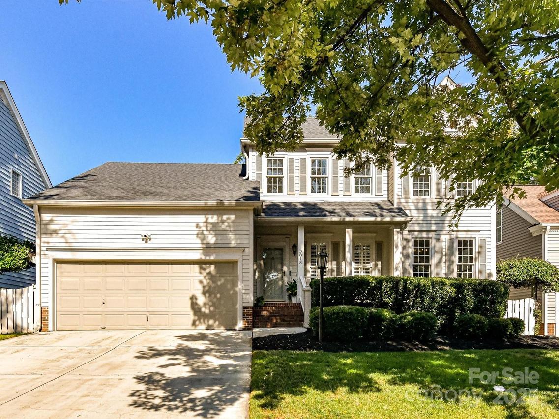 3813 Selwyn Farms Ln., Charlotte, NC 28209