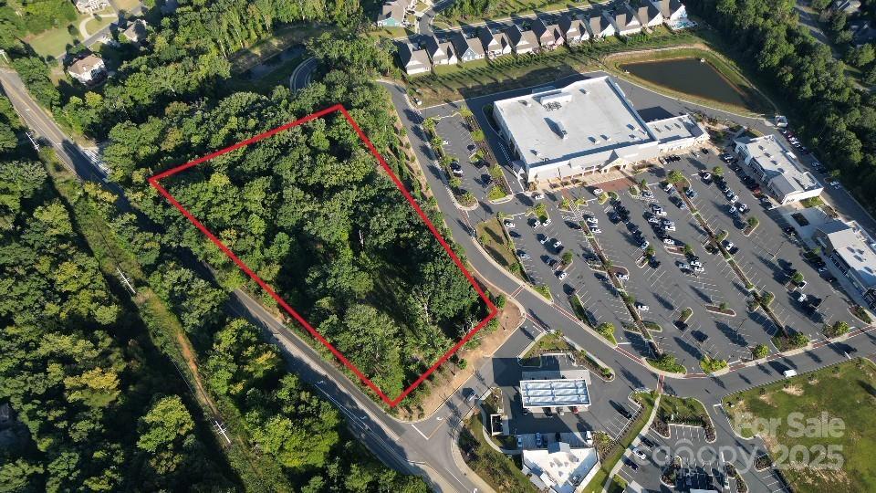 8219 New Town Rd., Waxhaw, NC 28173
